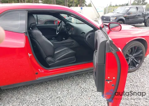 2018 Dodge Challenger Sxt Plus from USA, damaged, VIN 2C3CDZAG9JH161269